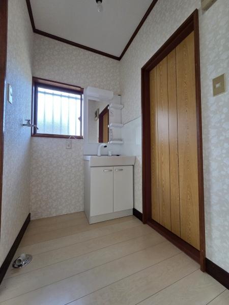 大網白里市 富田(おおあみしらさとし とみだ)の洗面台・洗面所画像