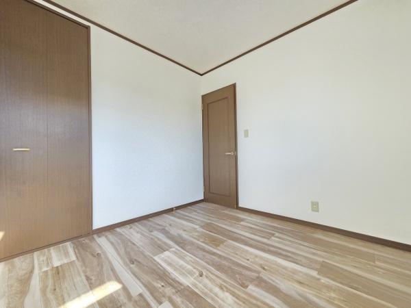 大網白里市 上貝塚の洋室画像