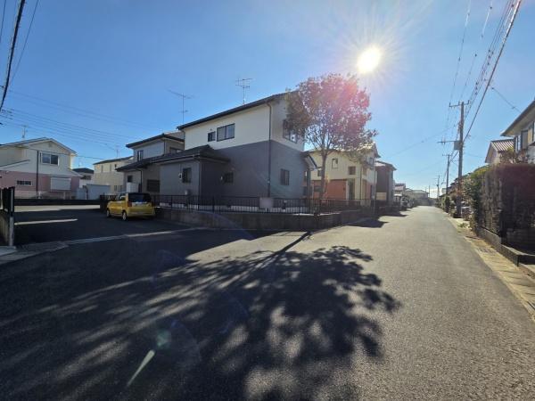 大網白里市 上貝塚の前面道路含む現地写真画像