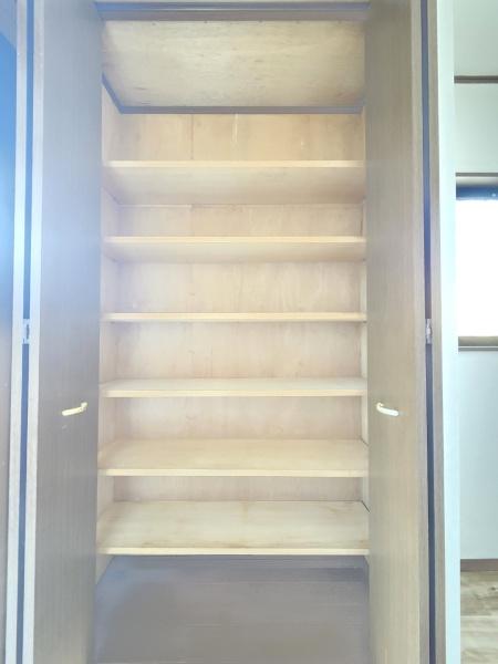 大網白里市 上貝塚の収納画像