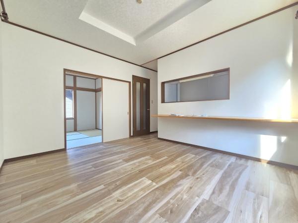 大網白里市 上貝塚のリビング画像