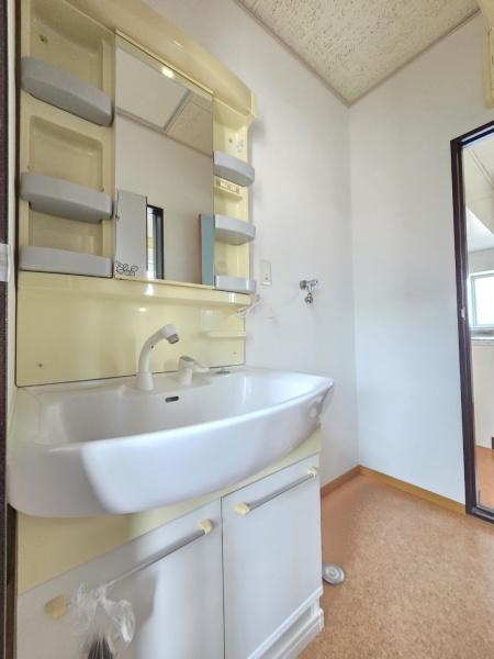 八街市　八街は（やちまたし　やちまた　は）の洗面台・洗面所画像