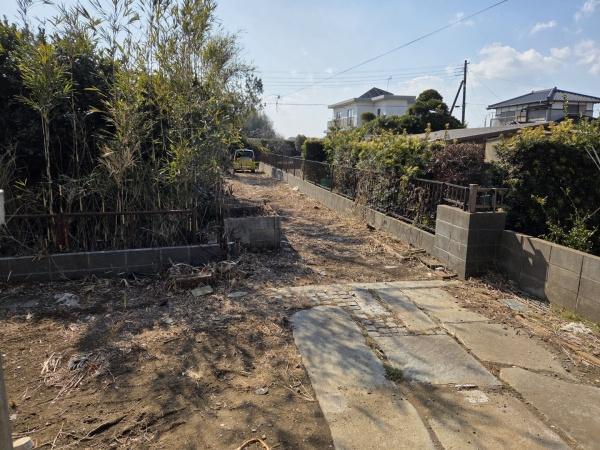 山武市 松ケ谷ロ(さんむし まつがや ろ)の前面道路含む現地写真画像