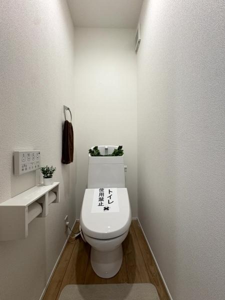 リナージュ　佐倉市　生谷　第１期　全１棟　１号棟のトイレ画像