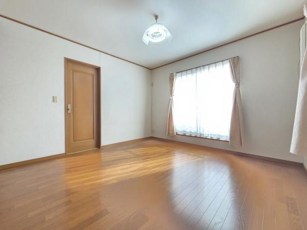 山武市　沖渡（さんむし　おきわたし）の洋室画像