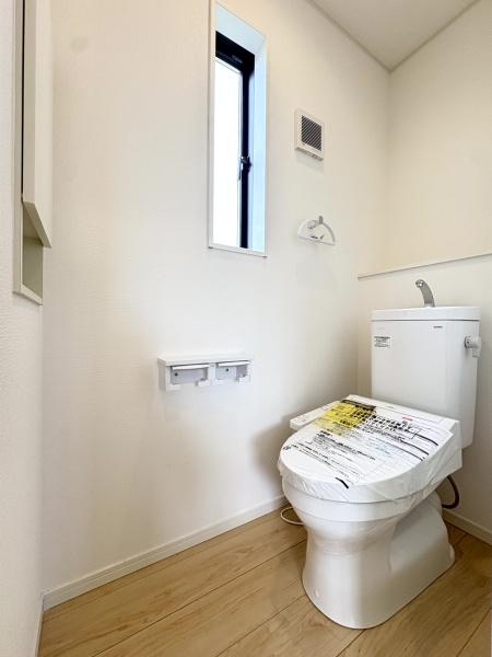 クレイドルガーデン 八街市富山 第1全1棟1号棟のトイレ画像