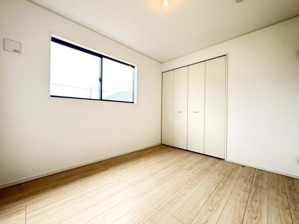 クレイドルガーデン 八街市富山 第1全1棟1号棟の洋室画像