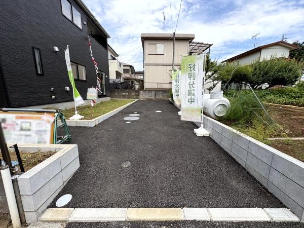 クレイドルガーデン 八街市富山 第1全1棟1号棟の駐車場画像