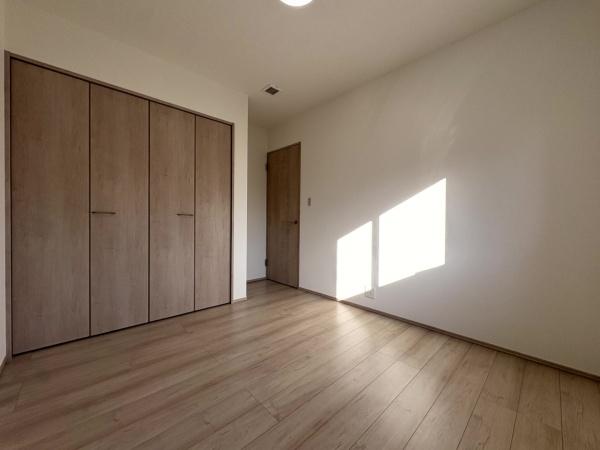 フレスティア佐倉　弥勒（みろく）の洋室画像