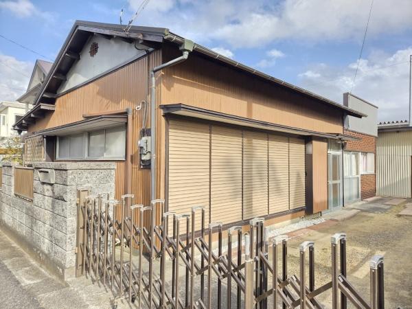 大網白里市　富田（おおあみしらさとし　とみだ） 中古一戸建