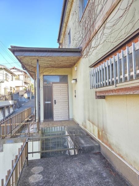 佐倉市 千成1丁目(さくらし せんなり)の玄関画像