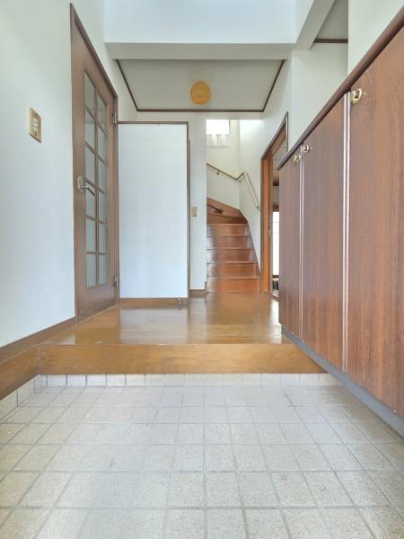 東金市　極楽寺　（とうがねし　ごくらくじ）の玄関画像