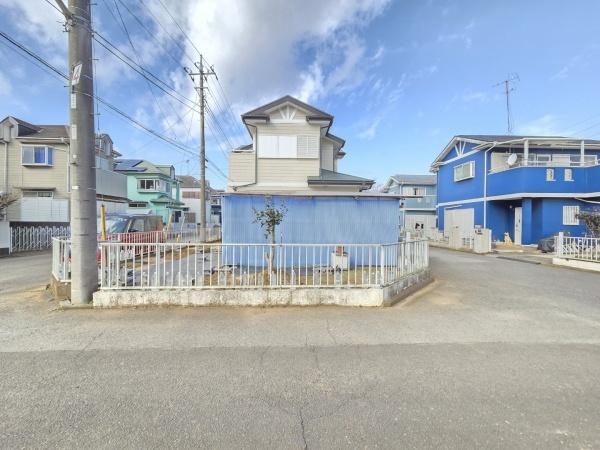 東金市　極楽寺　（とうがねし　ごくらくじ）の前面道路含む現地写真画像