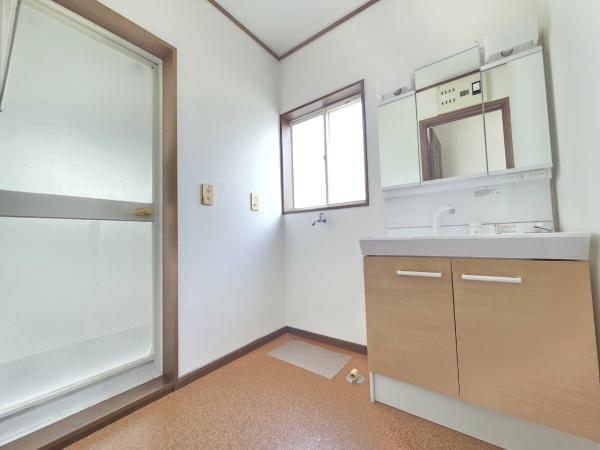 東金市　極楽寺　（とうがねし　ごくらくじ）の洗面台・洗面所画像