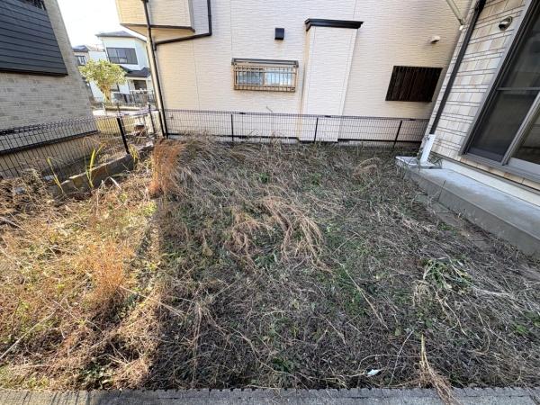 八街市　文違（やちまたし　ひじかい）の庭画像