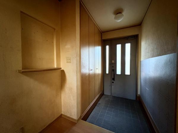 八街市　文違（やちまたし　ひじかい）の玄関画像