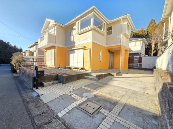 佐倉市　白銀（さくらし　しろがね）２丁目の前面道路含む現地写真画像