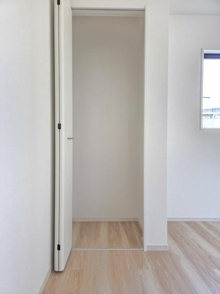 富里市　御料　１期　全３棟　１号棟の収納画像