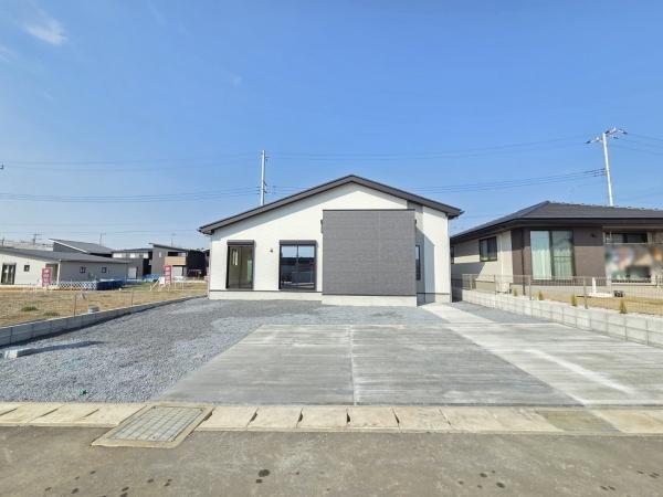 富里市　御料　１期　全３棟　１号棟 新築一戸建