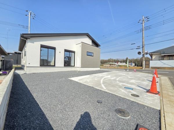 富里市　御料　１期　全３棟　２号棟の庭画像