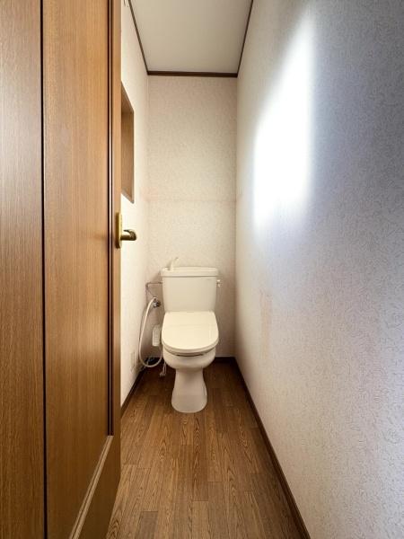 東金市　菱沼（とうがねし　ひしぬま）のトイレ画像