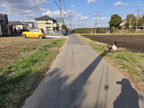 大網白里市 南横川の前面道路含む現地写真画像