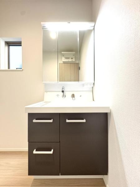 リナージュ佐倉市千成1丁目 第1期全1棟1号棟の洗面台・洗面所画像