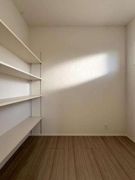 リナージュ佐倉市千成1丁目 第1期全1棟1号棟の収納画像