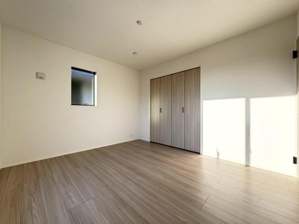リナージュ佐倉市千成1丁目 第1期全1棟1号棟の洋室画像