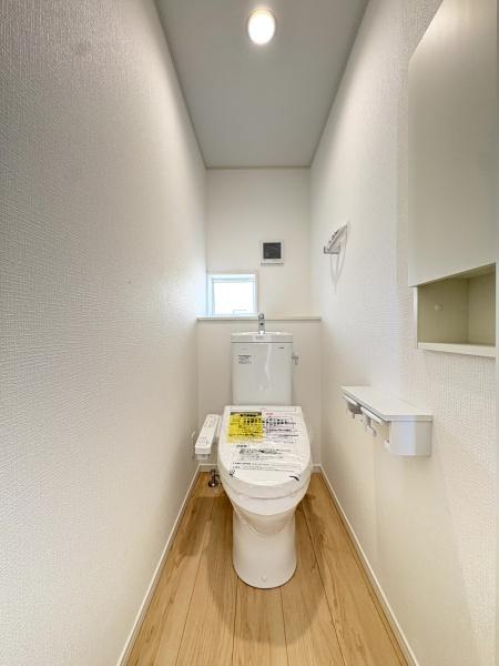 クレイドルガーデン富里市七栄　第33全14棟５号棟のトイレ画像