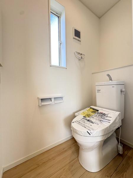 クレイドルガーデン富里市七栄　第33全14棟７号棟のトイレ画像