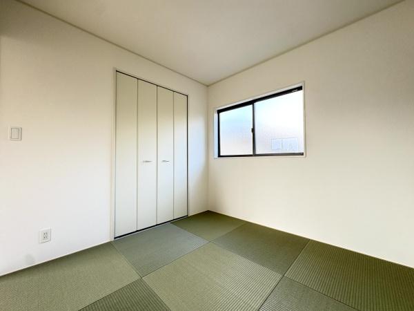 クレイドルガーデン富里市七栄　第33全14棟８号棟の和室画像