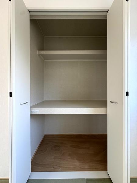 クレイドルガーデン富里市七栄　第33全14棟８号棟の収納画像