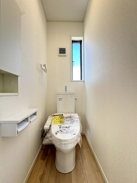 クレイドルガーデン富里市七栄　第33全14棟８号棟のトイレ画像