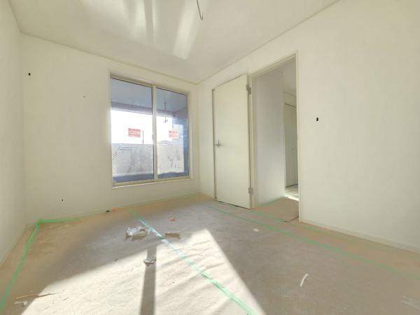 クレイドルガーデン富里市七栄　第33全14棟14号棟の洋室画像