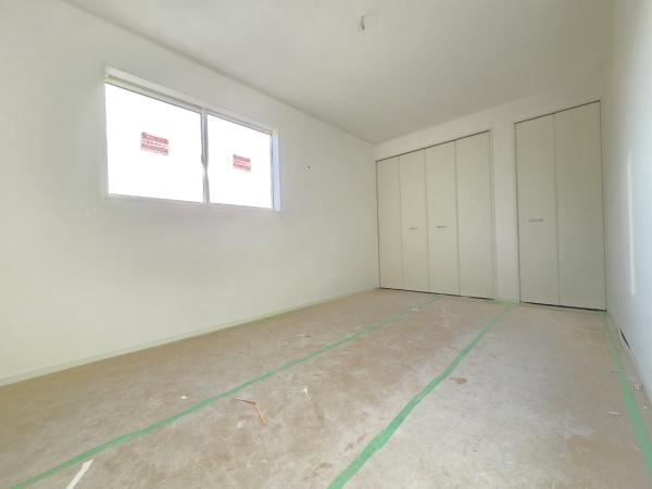 クレイドルガーデン富里市七栄　第33全14棟14号棟の洋室画像