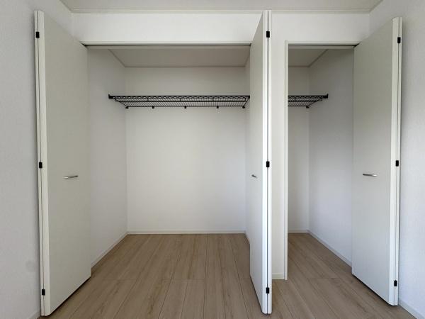 クレイドルガーデン富里市七栄　第33全14棟14号棟の収納画像