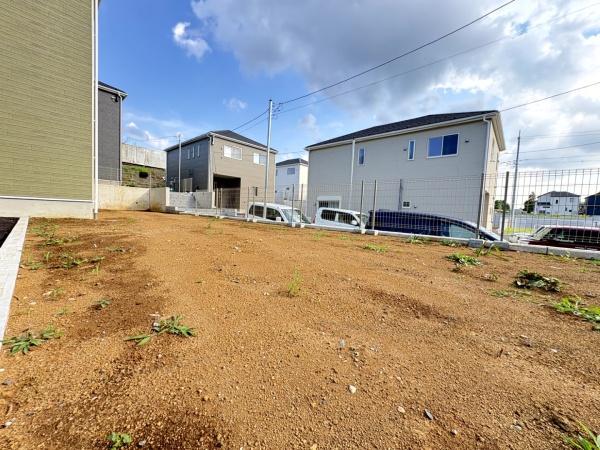 クレイドルガーデン富里市七栄　第33全14棟14号棟の庭画像