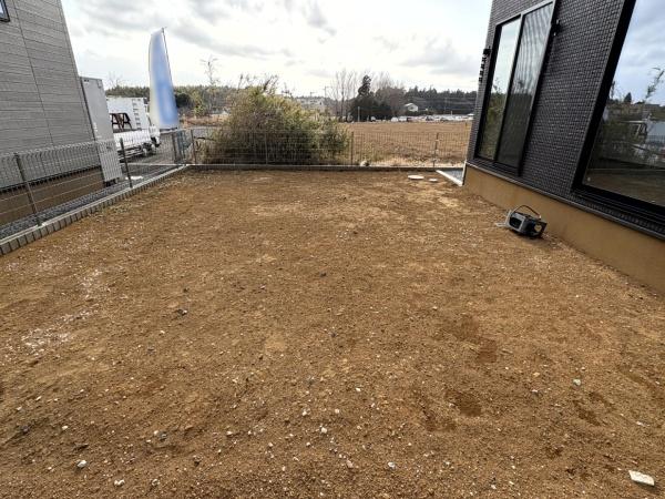 フェリディアガーデン成田市大清水 全2棟1号棟の庭画像