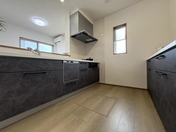 フェリディアガーデン成田市大清水 全2棟1号棟のキッチン画像