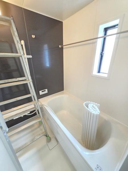 クレイドルガーデン富里市七栄第34・7棟・1号棟のバス画像