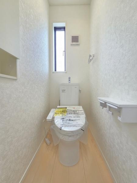 クレイドルガーデン富里市七栄第34・7棟・1号棟のトイレ画像