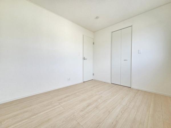 クレイドルガーデン富里市七栄第34・7棟・1号棟の洋室画像