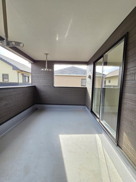 クレイドルガーデン富里市七栄第34・7棟・1号棟のバルコニー画像