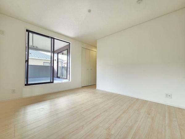 クレイドルガーデン富里市七栄第34・7棟・1号棟の洋室画像