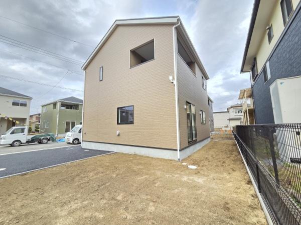 クレイドルガーデン富里市七栄第34・7棟・2号棟の駐車場画像