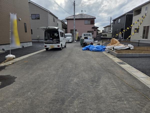クレイドルガーデン富里市七栄第34・7棟・2号棟の前面道路含む現地写真画像