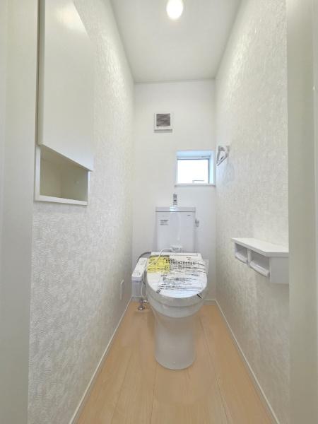 クレイドルガーデン富里市七栄第34・7棟・５号棟のトイレ画像