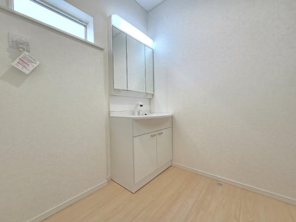 クレイドルガーデン富里市七栄第34・7棟・５号棟の洗面台・洗面所画像