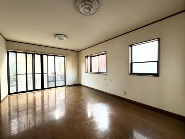 八街市 八街ろ(やちまたし やちまた ろ)のリビング画像